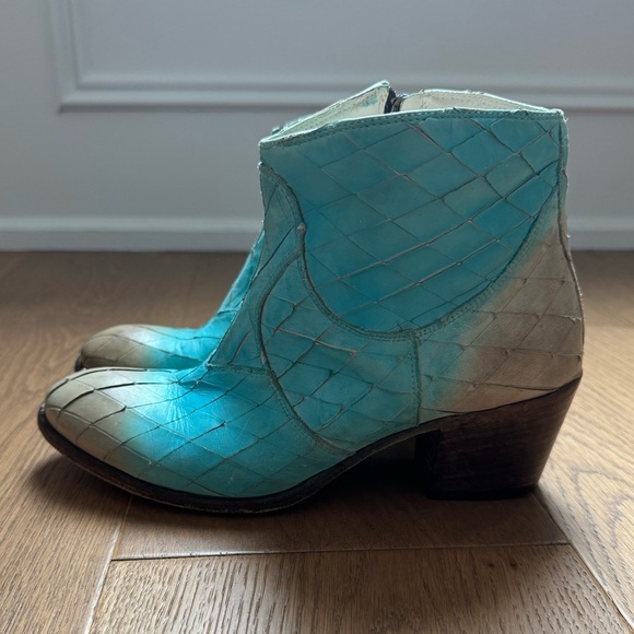 We Are…The Original Western Bootie - Taupe & Turquoise Leather - Size 39 - EUC - Picture 4 of 12